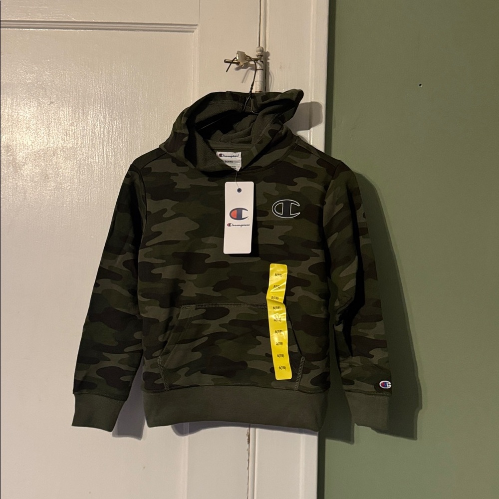 Champion Youth Camouflage Unisex Boys & Girls Hoodie For kids Size Small 7/8